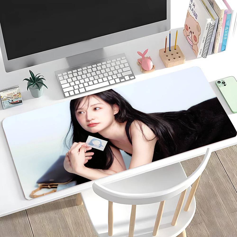 แผ่นรองเมาส์กันลื่น Kim Ji-Won - Esports Gaming Keyboard บทวิจารณ์และราคา
